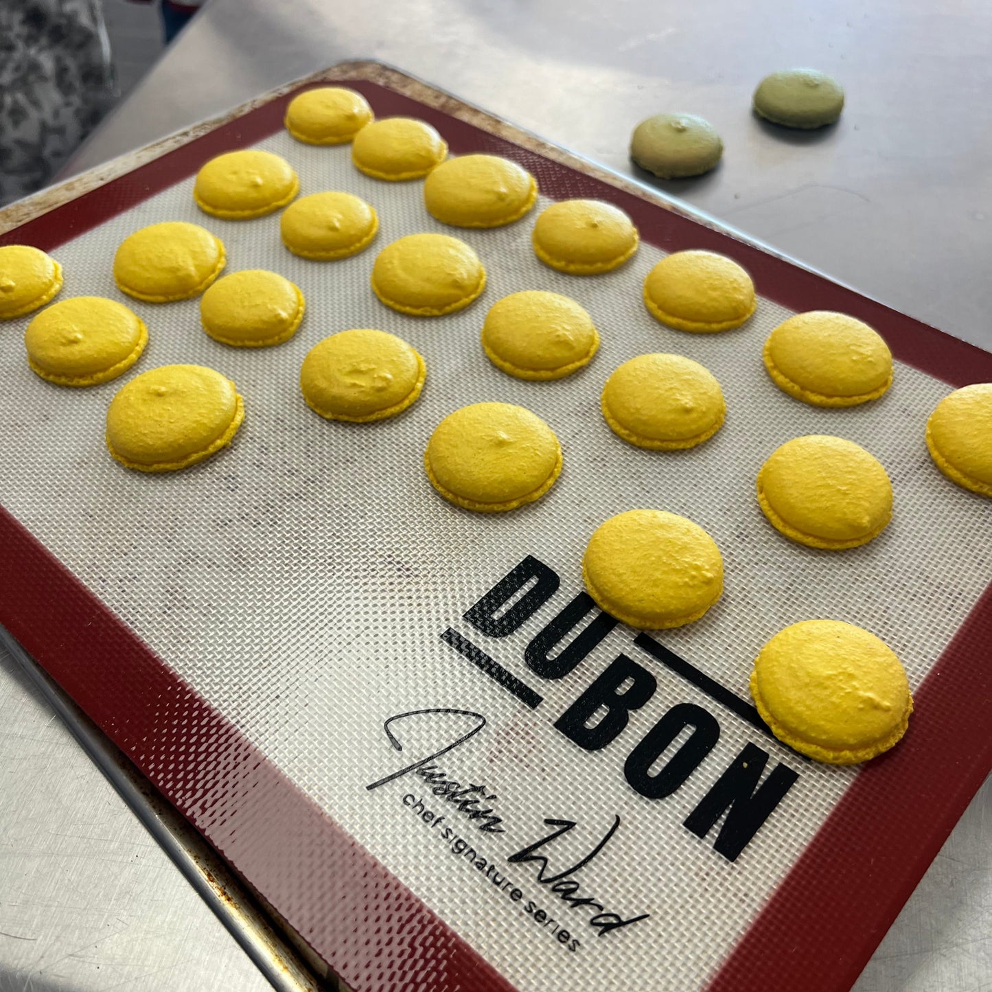 Silicone Pastry Mat - Fits Half Sheet Pans