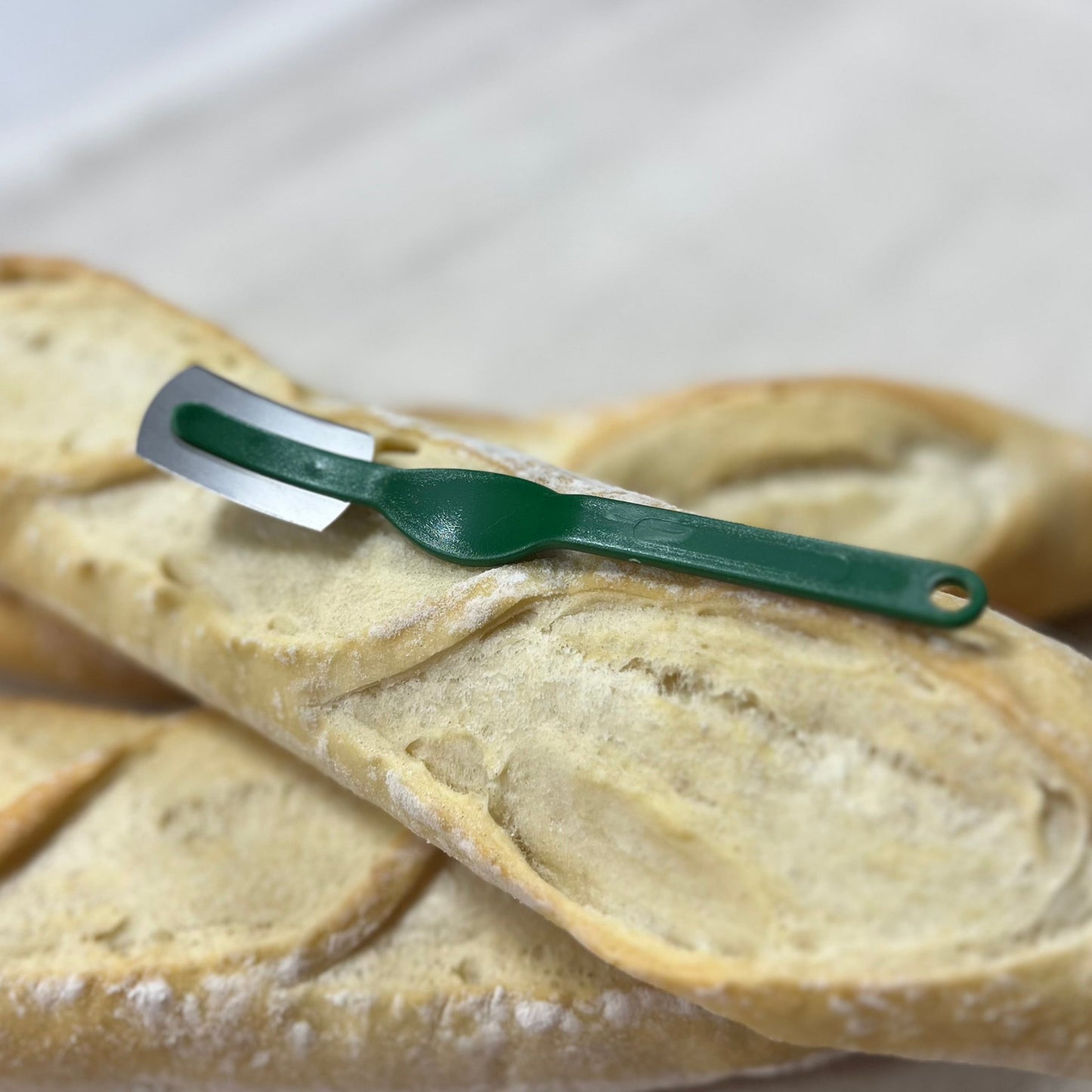 Plastic Lâme / Bread Scoring Knife