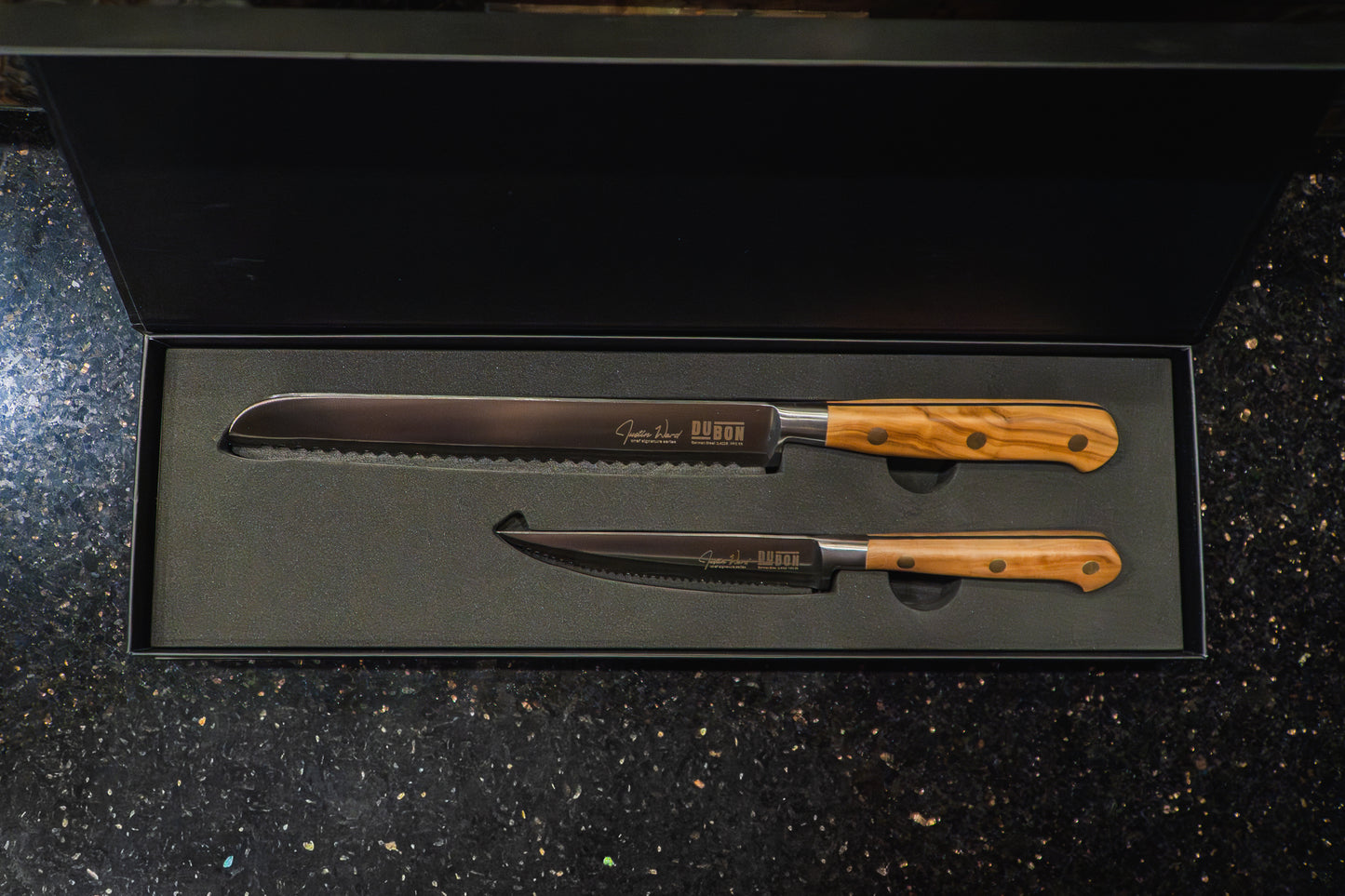 Classic Knife Collection