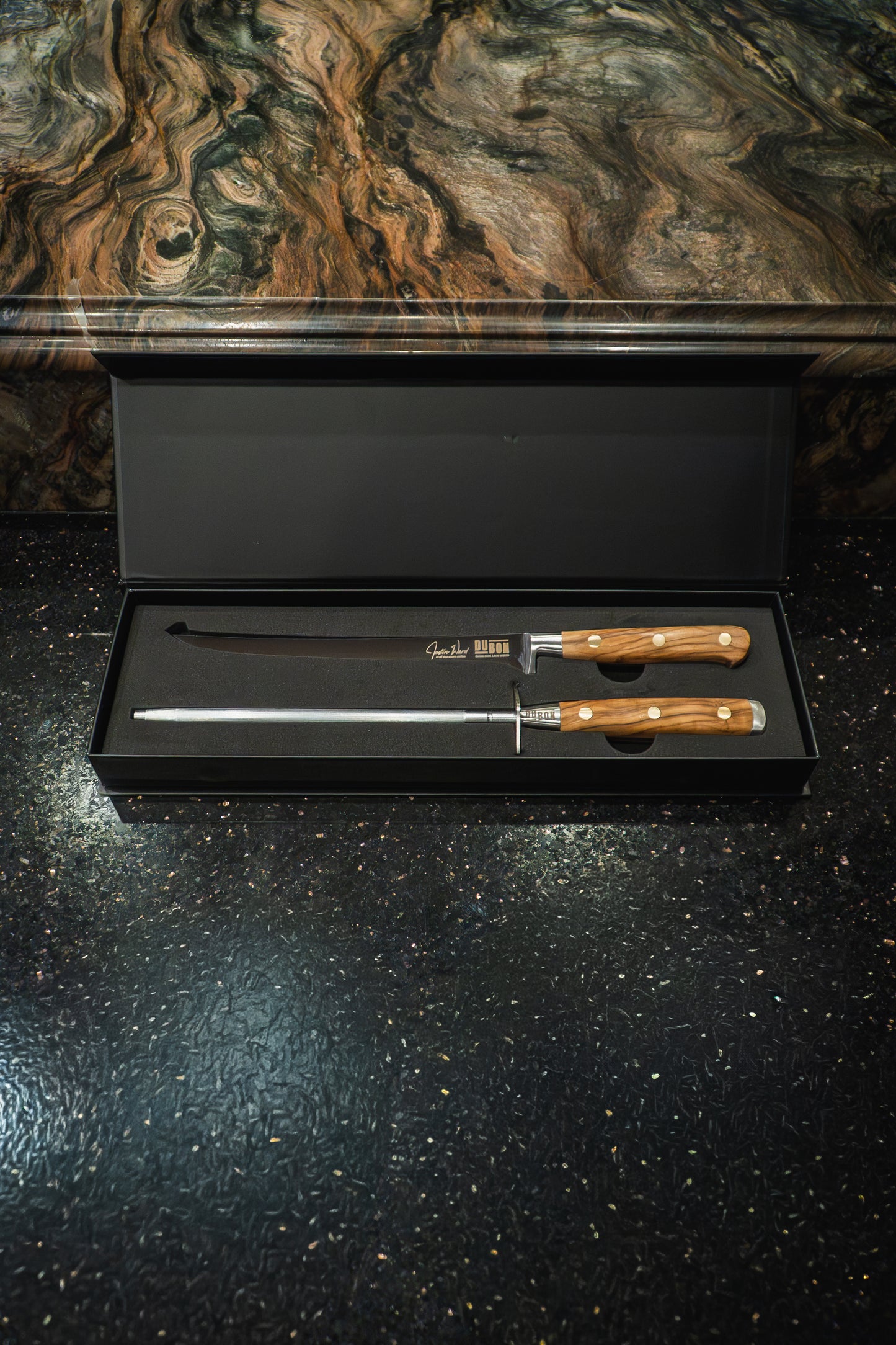 Classic Knife Collection